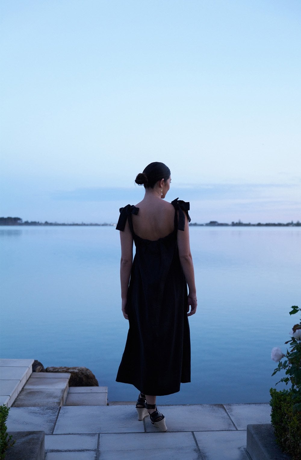 Black Bali Tie Shouldered Linen Dress