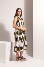 Bold Print Linen Maxi Dress