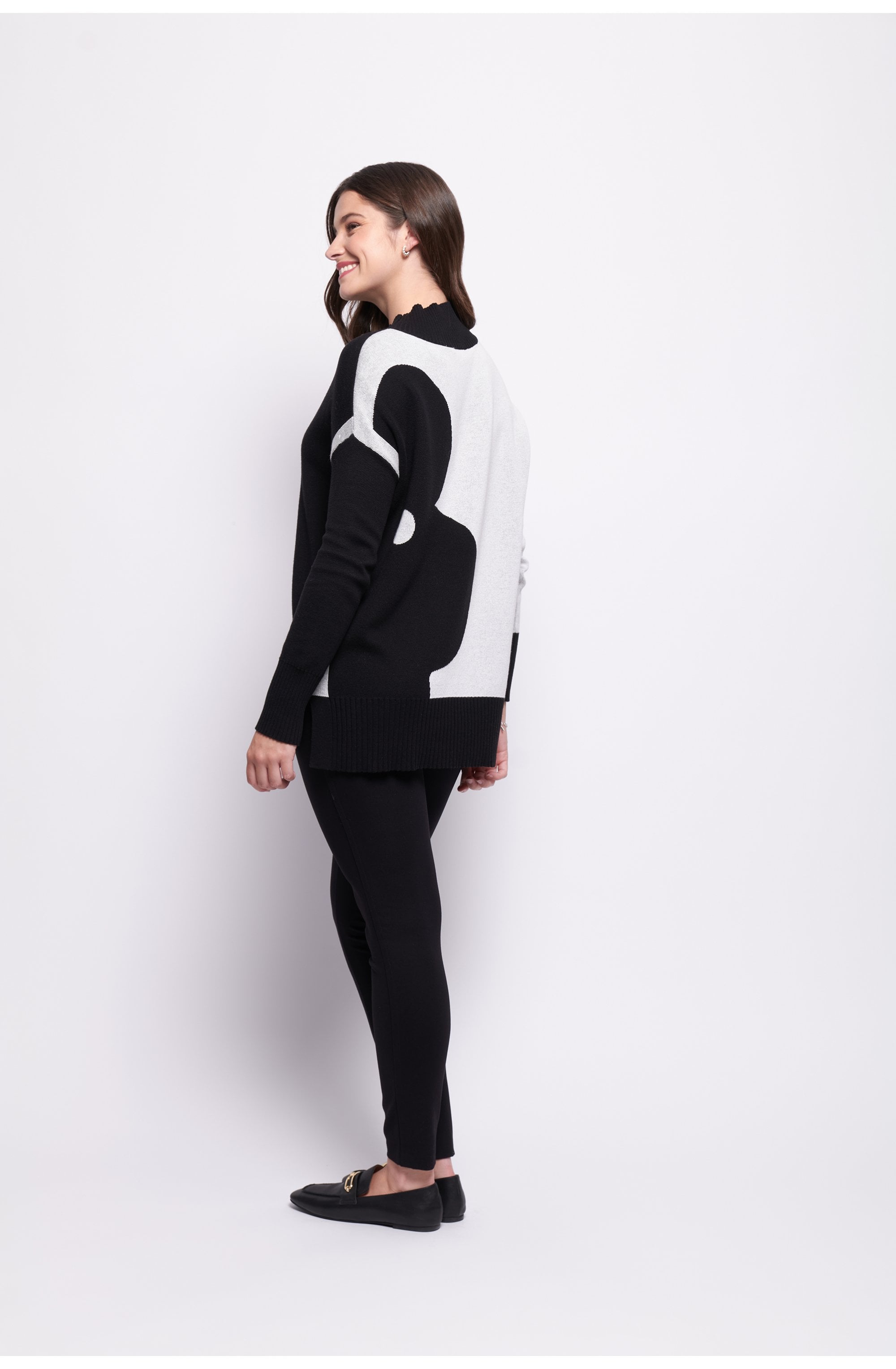 Monochrome Flower Roar Some Jumper