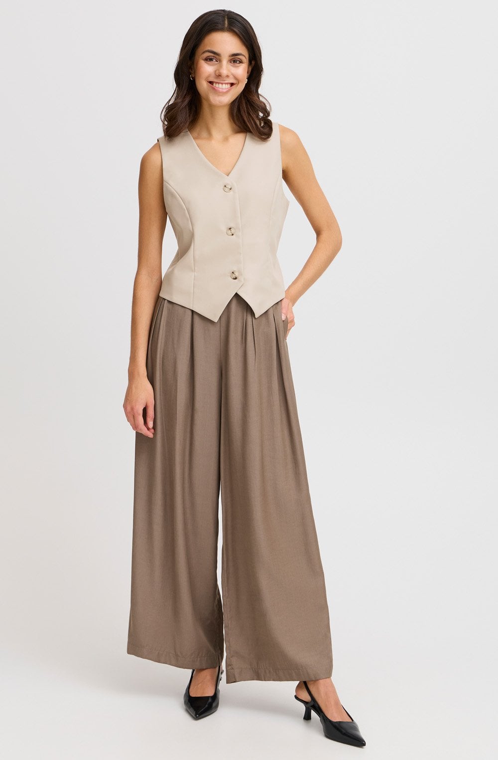 Oxford Tan Shaped Waistcoat