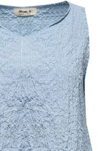 Lira Q Anice Check Top