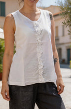 Ora C Blanco Ruffle Detail Sleeveless Trapeze Top