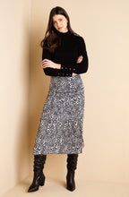 Black and White Tiered and Pleated Skirt
