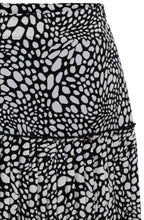 Black and White Tiered and Pleated Skirt