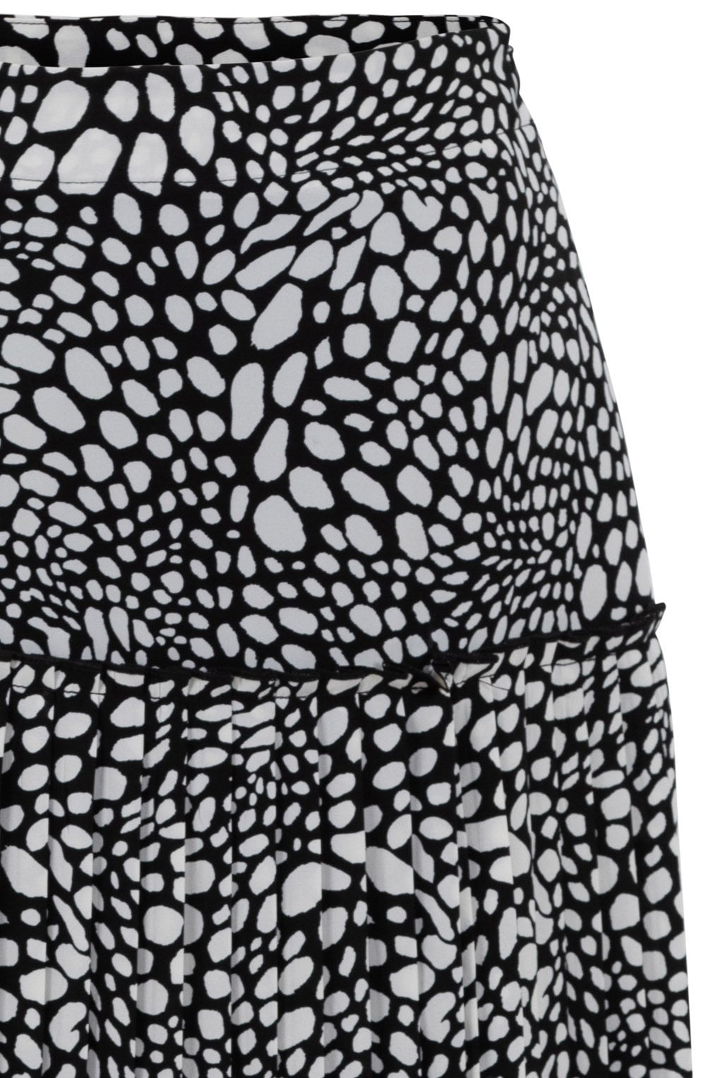 Black and White Tiered and Pleated Skirt