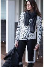 Black & White Patterned Jumper