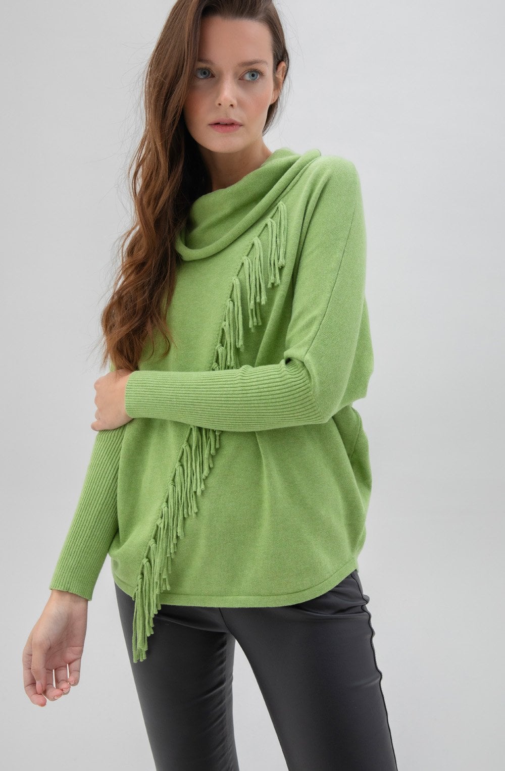 Green Tassel Detailed Jumper