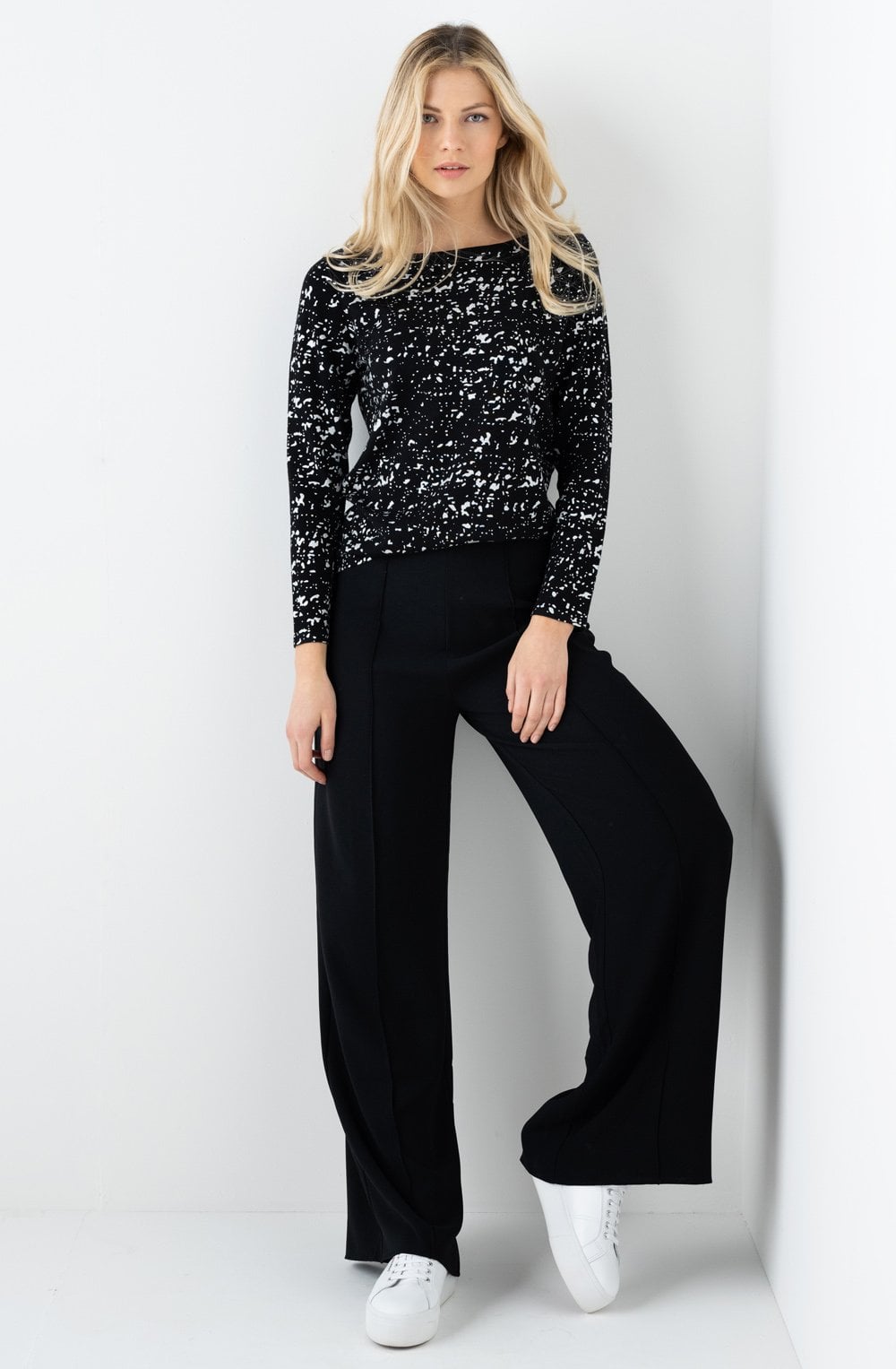 Metallic Patterned Jumper