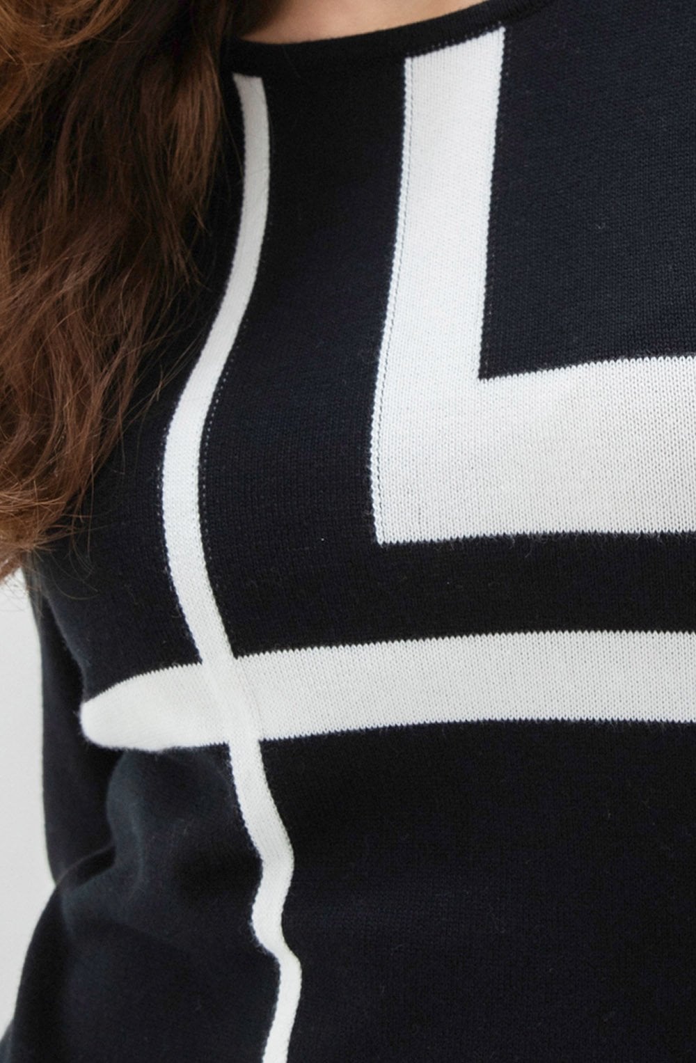Monochrome Fitted Sweater