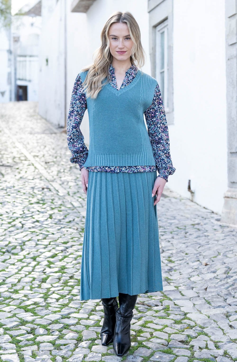 Relaxed Sea Foam Knitted Cotton Vest