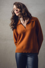 Relaxed Tan Jumper with Oversized Collar