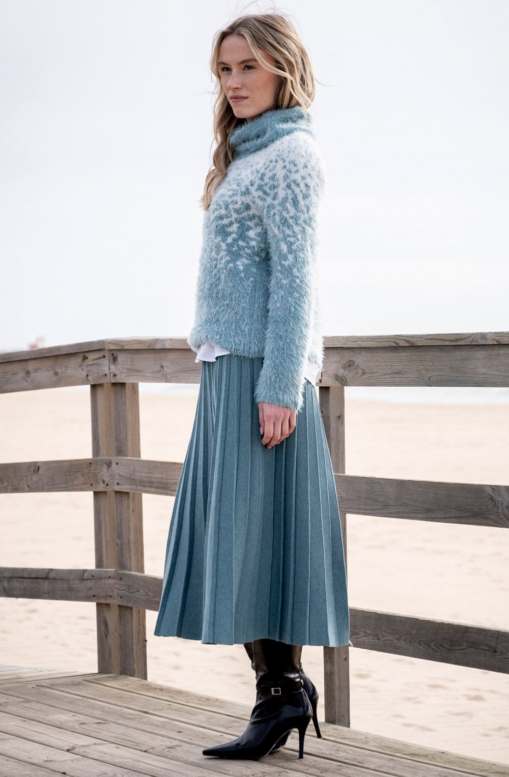 Sea Foam and White Feather Yarn Cowl Neck Jumper