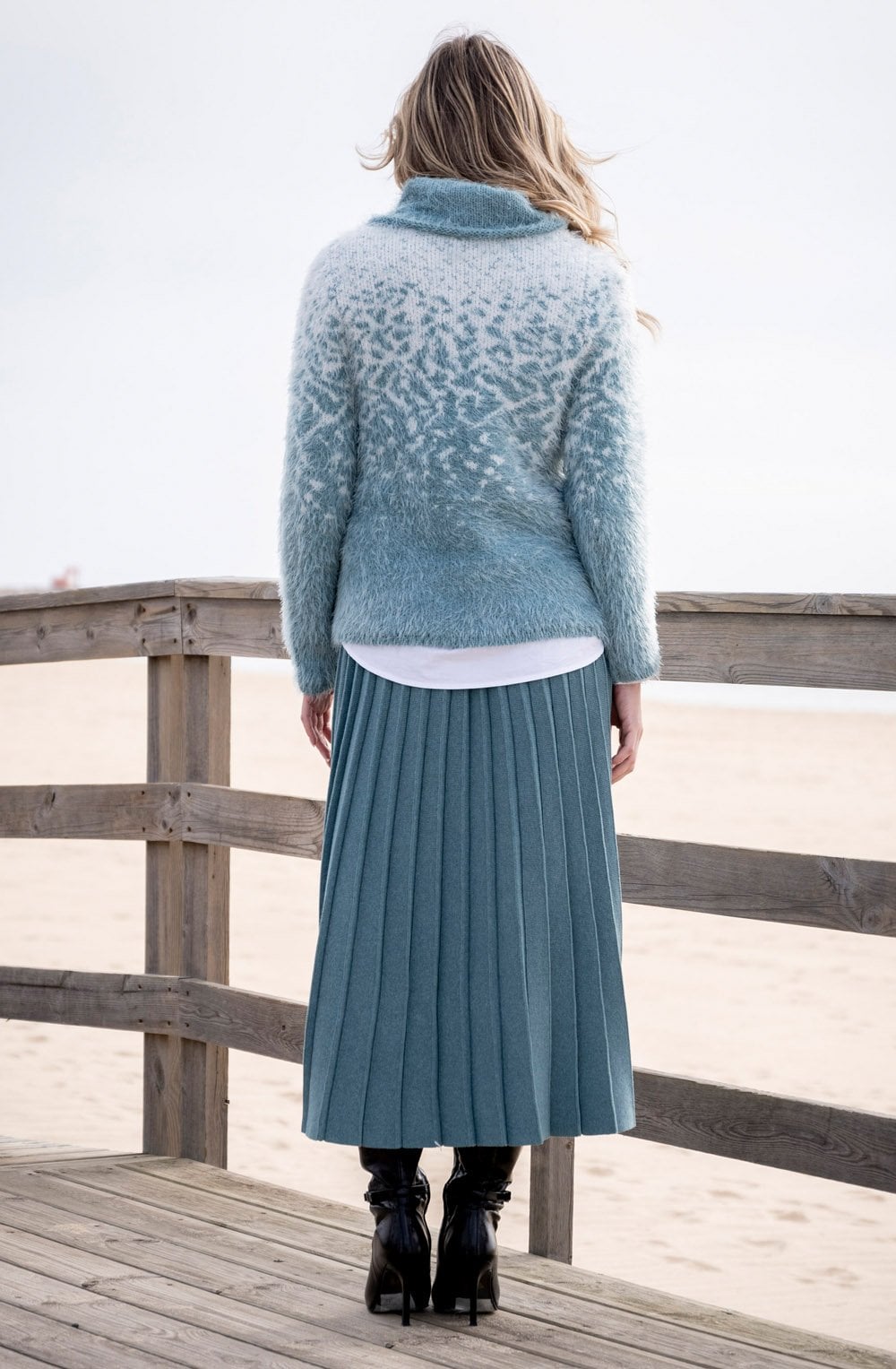 Sea Foam and White Feather Yarn Cowl Neck Jumper