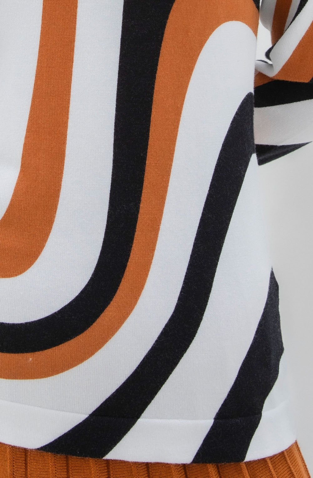 Tan Black & White Fine Knit Jumper