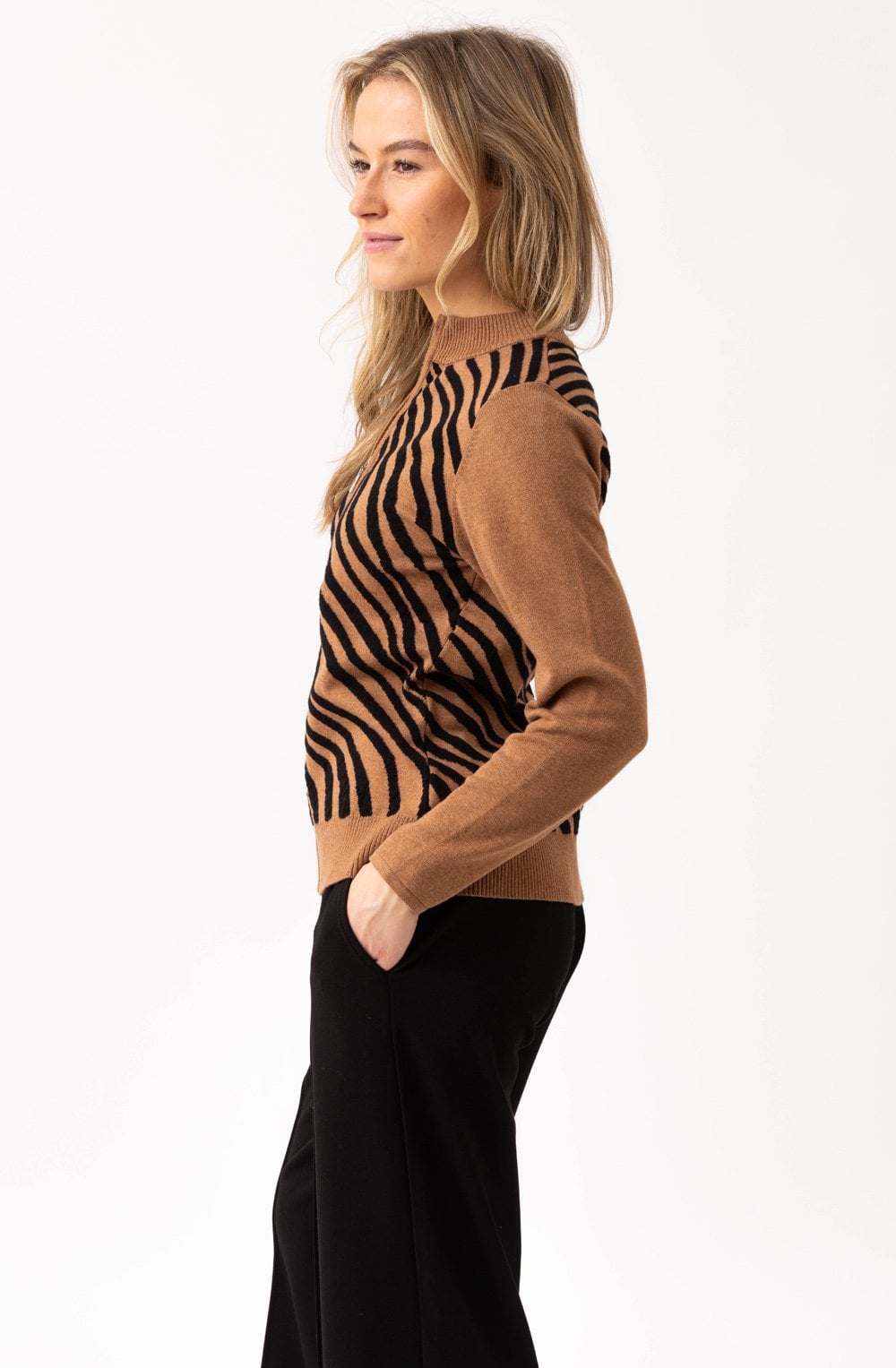 Tobacco Diagonal Stripes and Colour Block Cardigan