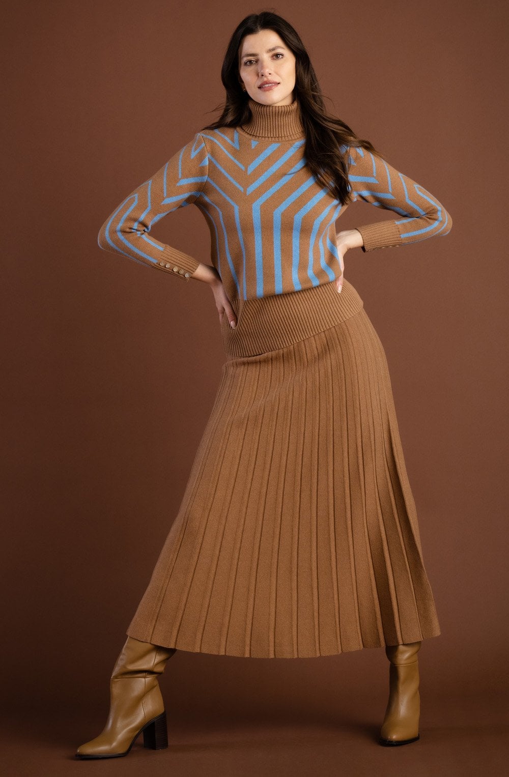 Tobacco Knitted Pleated Midi Skirt