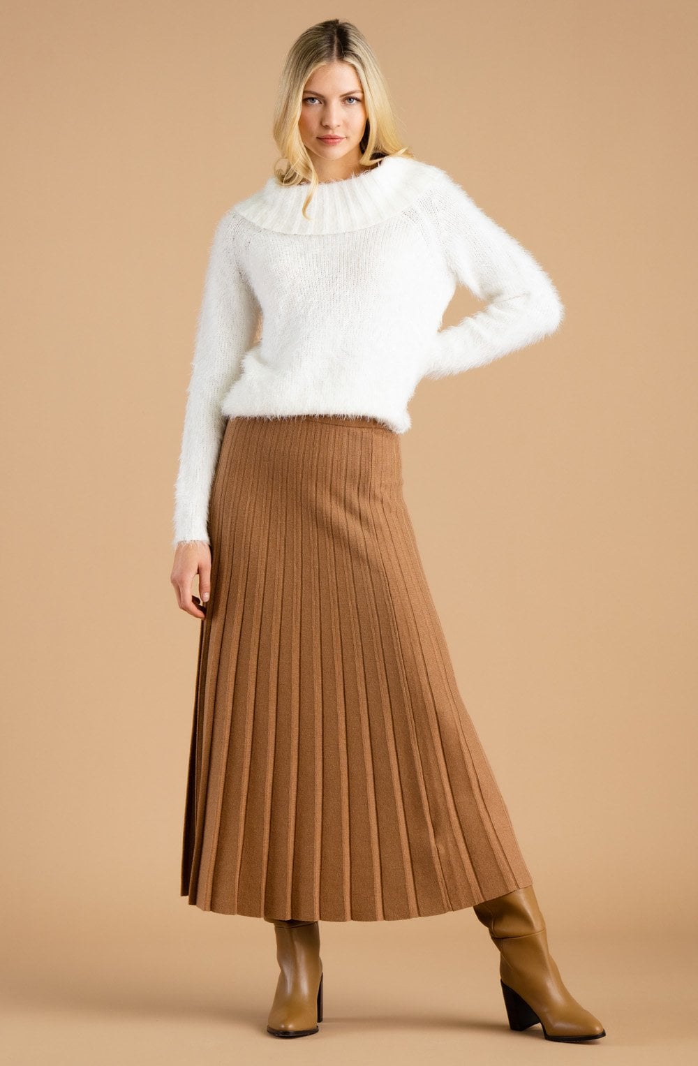 Tobacco Knitted Pleated Midi Skirt