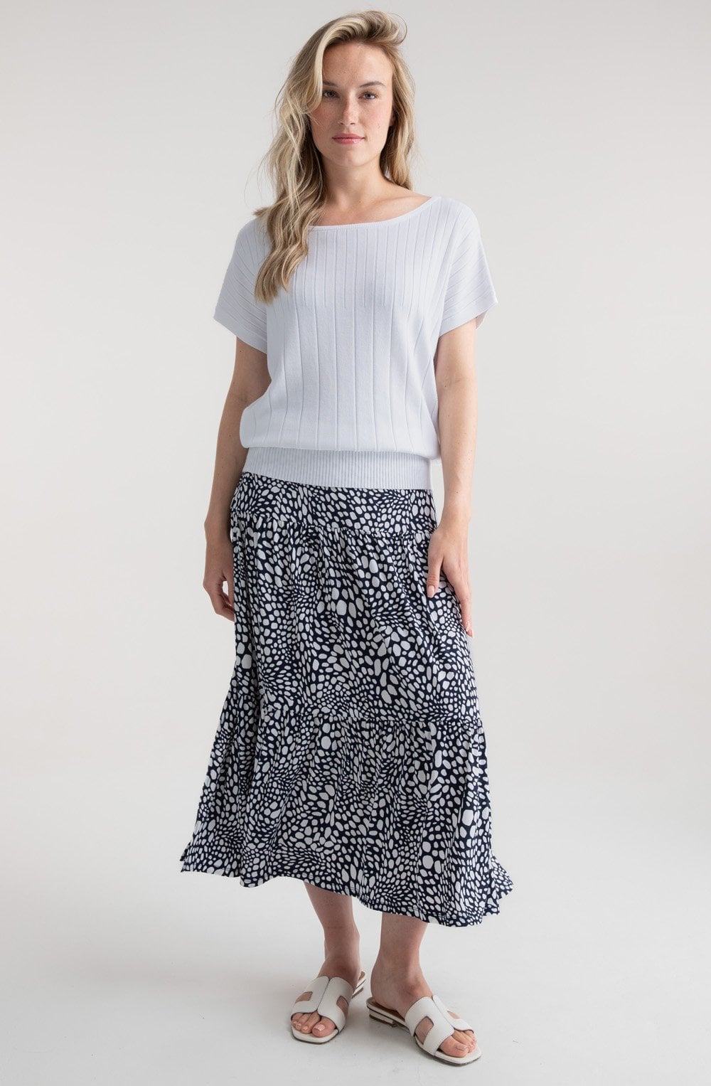 White Fitted Hem Ribbed Jumper