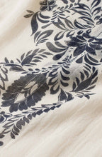 Aerinth Black Floral Lightweight Scarf