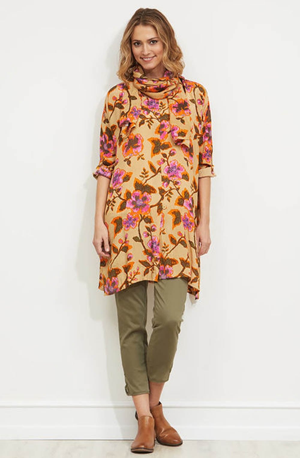 Along Bold Print Scarf
