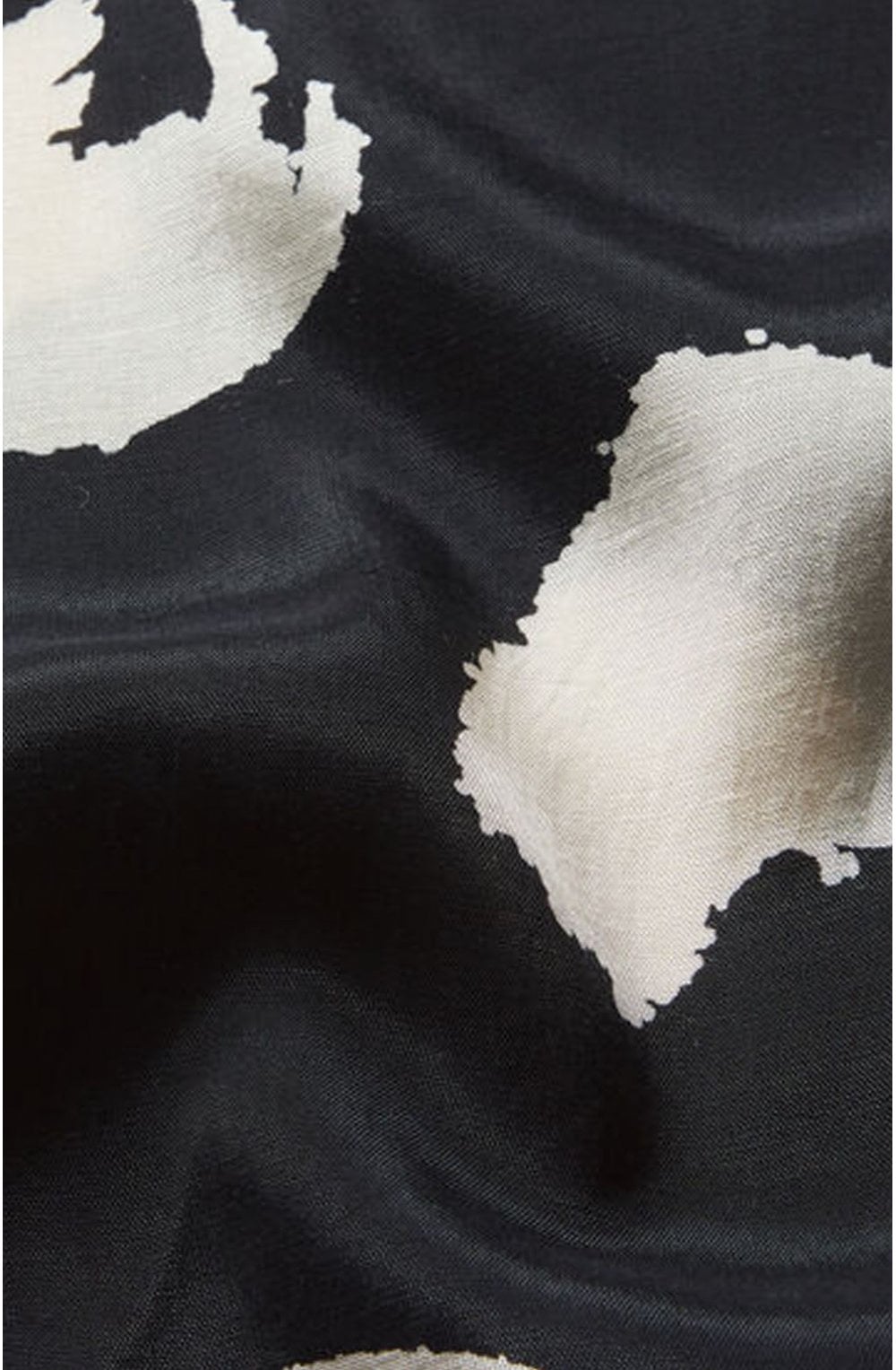 Along Bold Spot Print Scarf