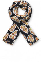 Along Leaf Print Scarf