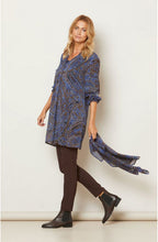 Along Vintage Patterned Scarf