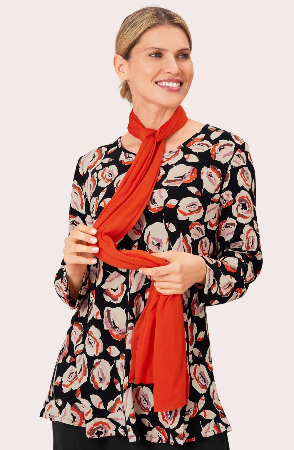 Amega Red Clay Scarf