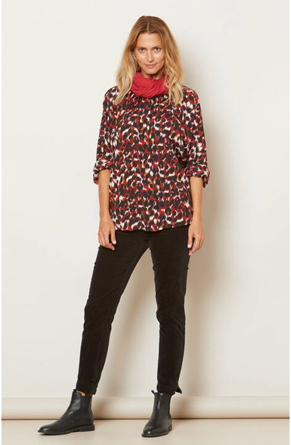 Amega Red Jersey Scarf