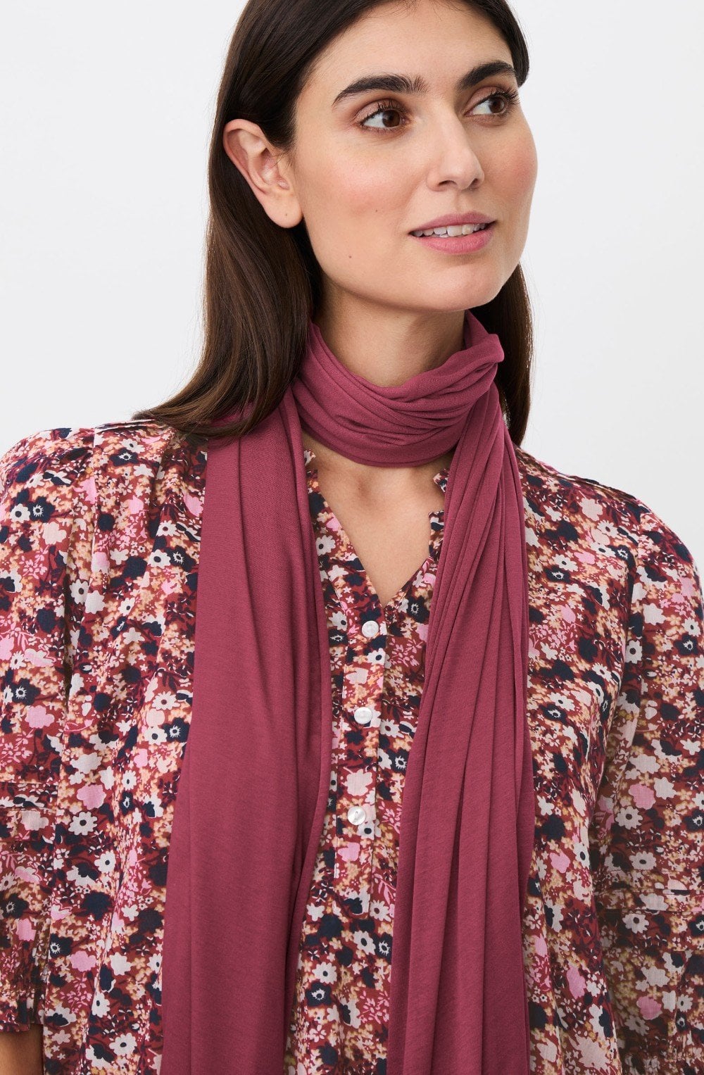 Beet Red Amega Jersey Scarf