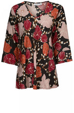 Betsy Bold Floral Print Top