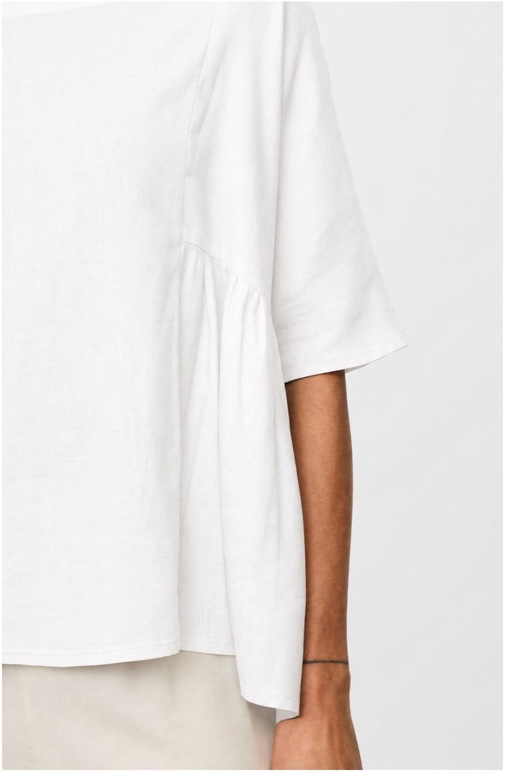 Blissea Oversize White Linen Top