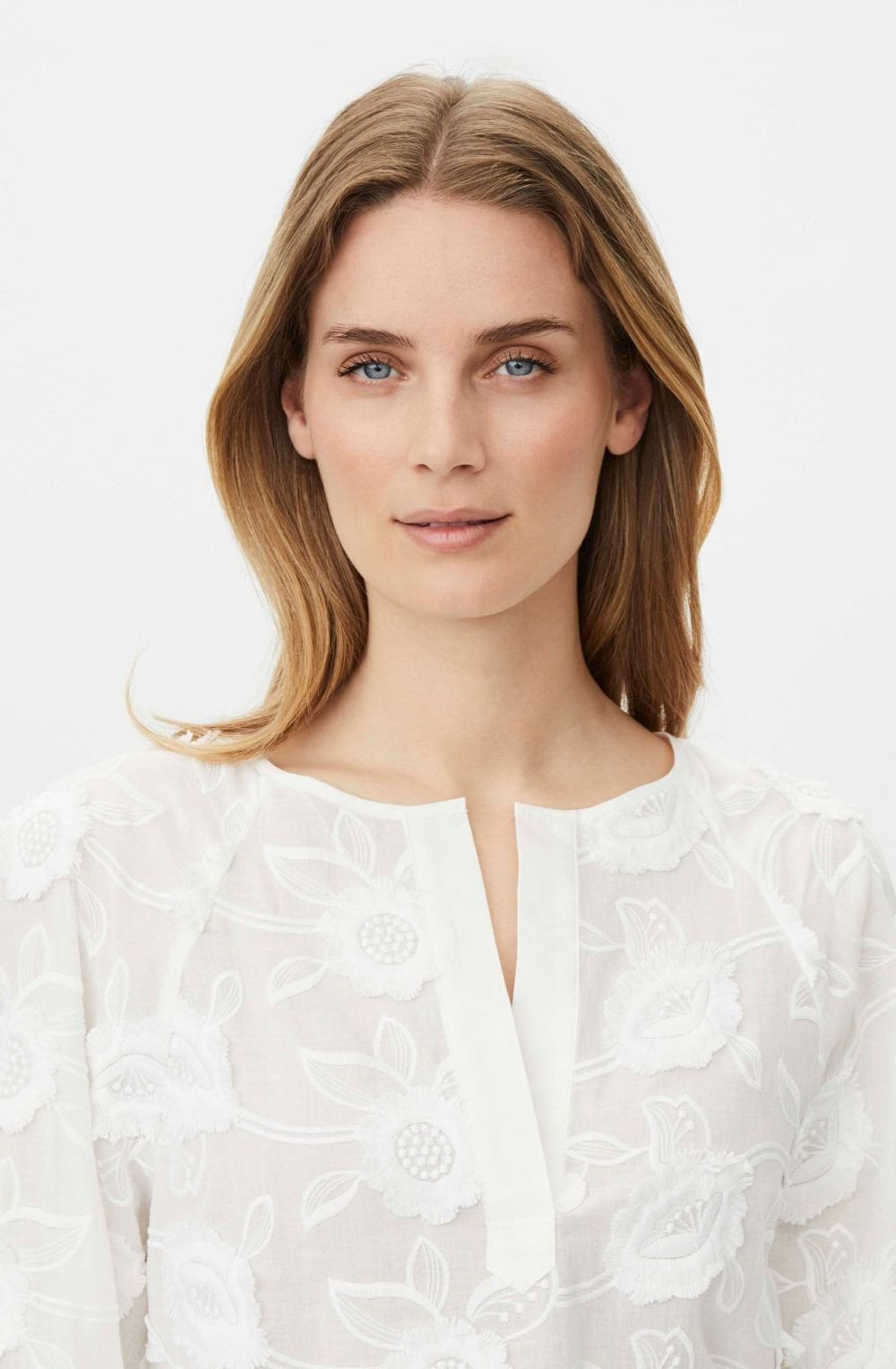 Brenya White Embroidered and Appliqué Floral Blouse