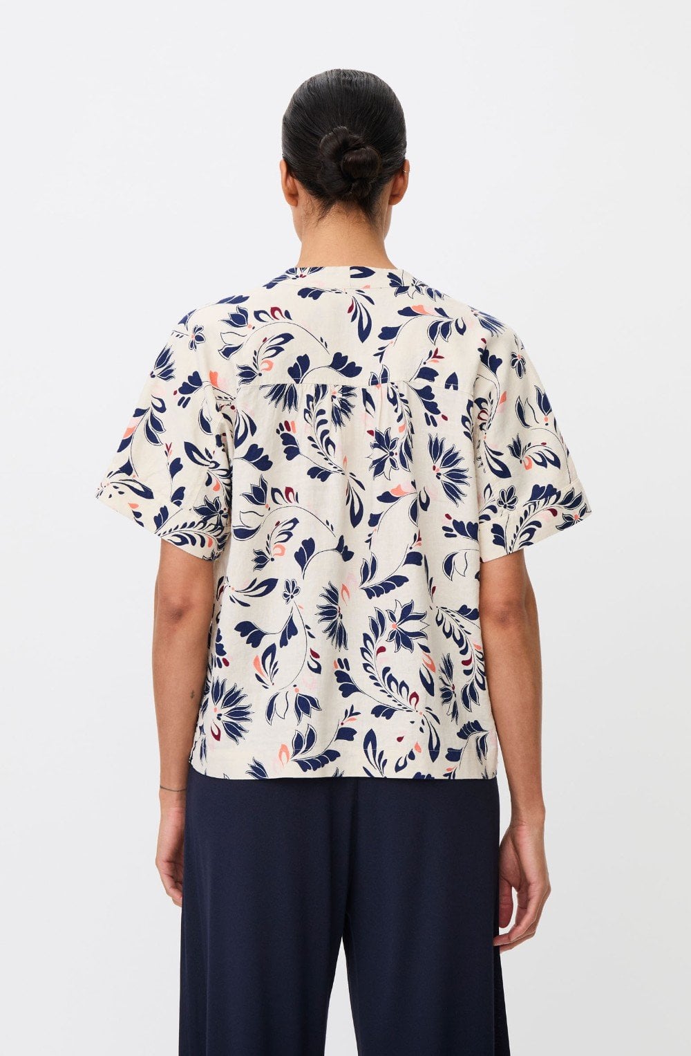 Briova Floral Print Top