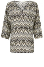 Darla Zig Zag Print Top