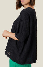 Degana Oversize Black Top