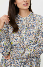 Dionelle Placid Blue Floral Blouse
