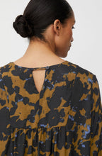 Durion Breen Silk Touch V Neck Blouse