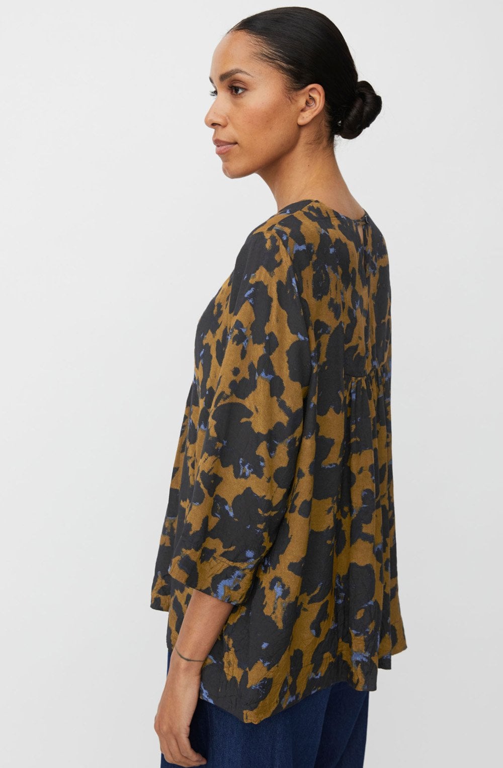 Durion Breen Silk Touch V Neck Blouse