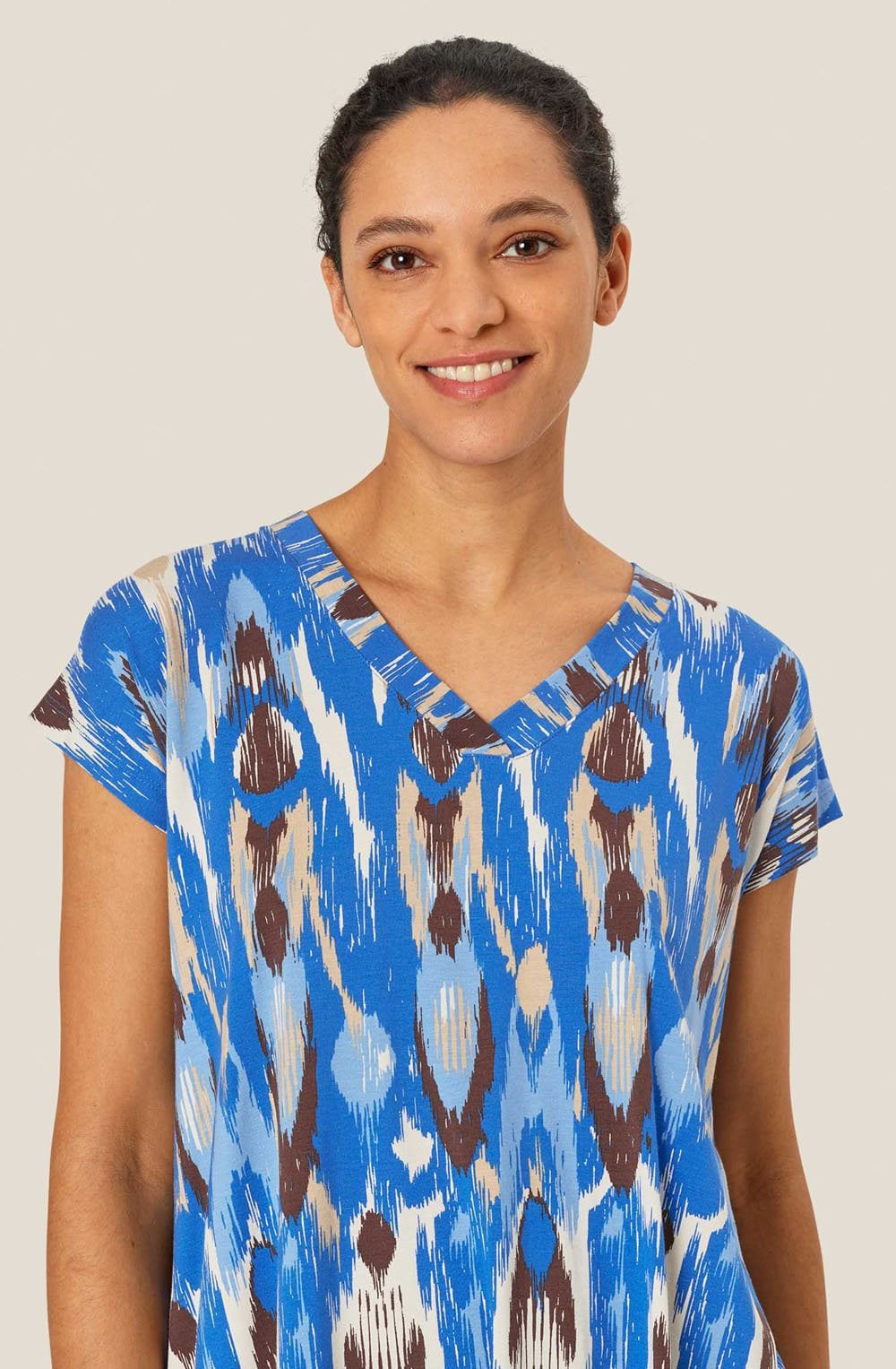Efa Nebulas Blue Graphic Print T Shirt