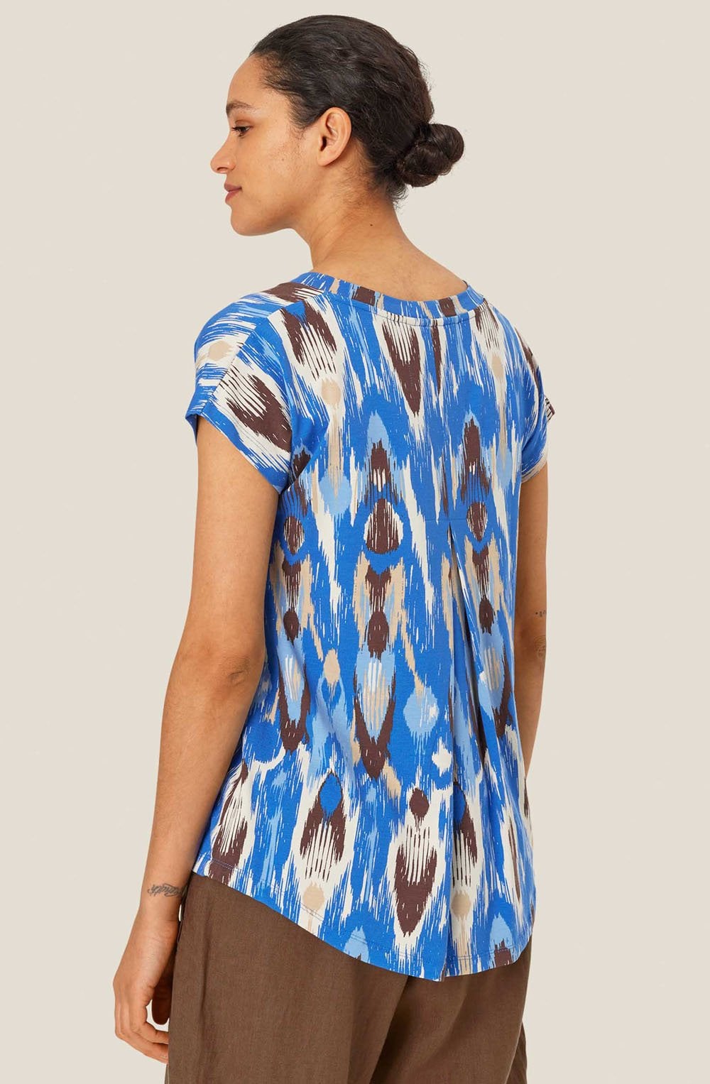 Efa Nebulas Blue Graphic Print T Shirt