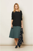 Fanasi Black Knit Jumper