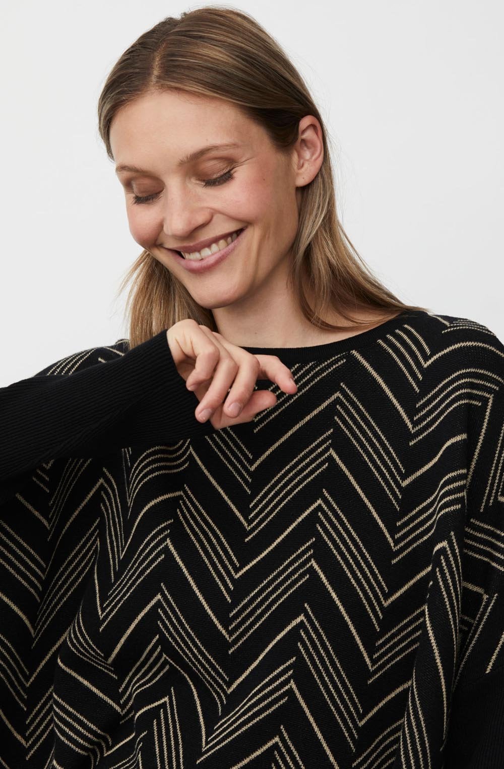 Feluca Black and Travertine Chevron Oversized Jumper