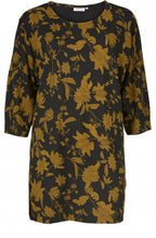 Gizze Ginger Floral Print Tunic