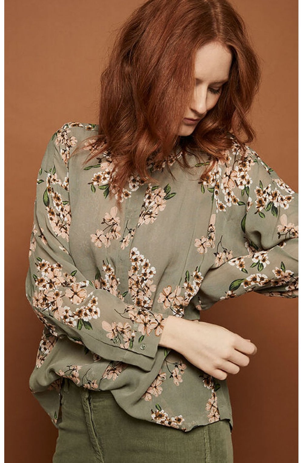 Ibily Floral Print Blouse