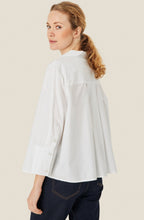 Ilonka White Shirt