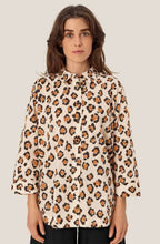 Irisemba Cashew Animal Print Shirt