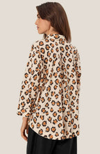 Irisemba Cashew Animal Print Shirt