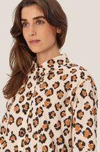 Irisemba Cashew Animal Print Shirt