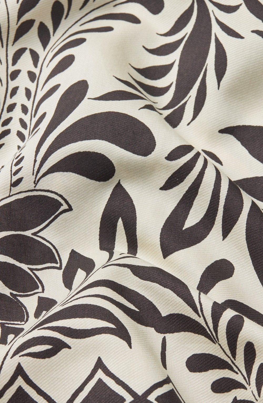Isolde Black Leaf Print Loose Shirt